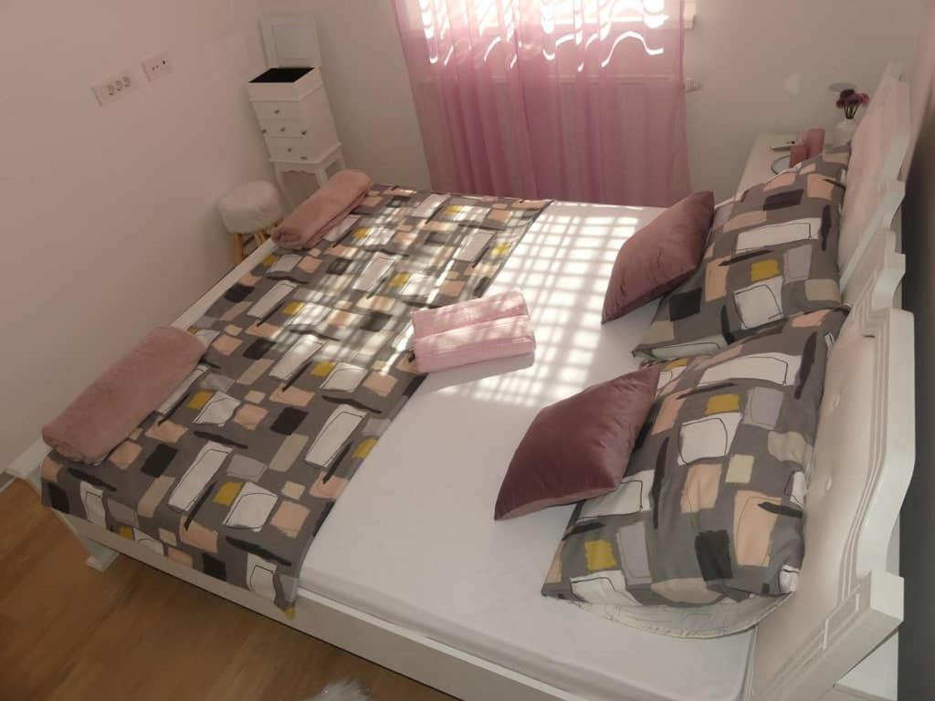 Apartman Natali*** Apartment Varazdin Luaran gambar
